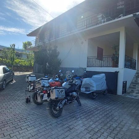 Guest House Xhaferaj 培拉特 外观 照片